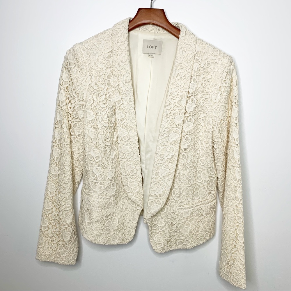 LOFT Cream Floral Lace Open Front Blazer Size 8